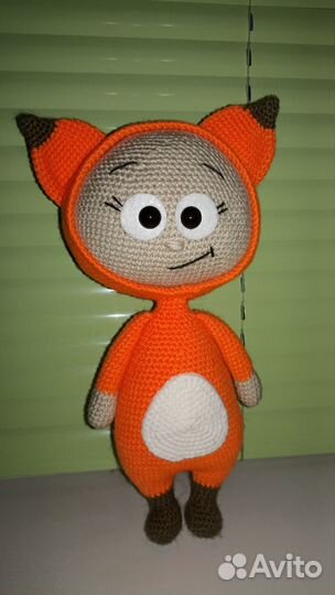 Вязаная кукла Бонни