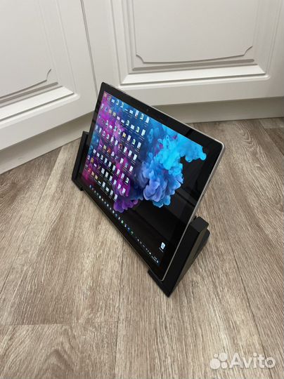 Microsoft surface pro 5 i5/8/256