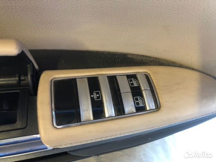 Обшивка двери задняя левая Mercedes-Benz S-Class