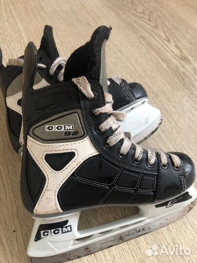 Коньки детские размер 35