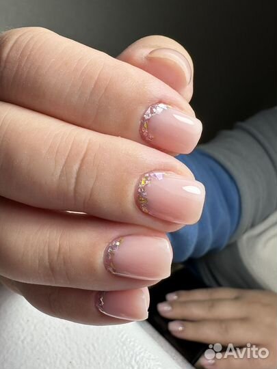 Маникюр/наращивание/педикюр/обучение