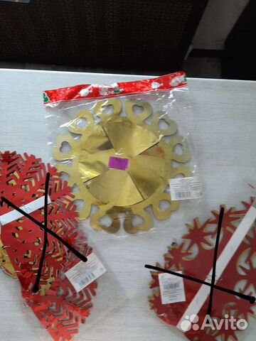 Новогодняя мишура, гирлянды, растяжка