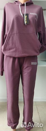 Спортивный костюм новый