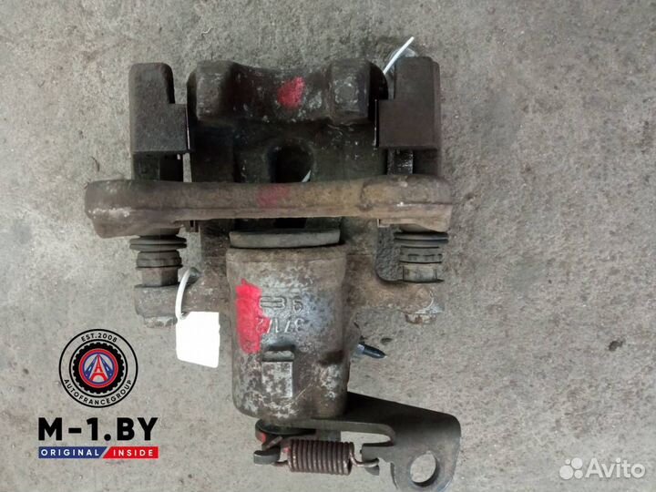 Суппорт тормозной задний правый Renault Scenic 2 0