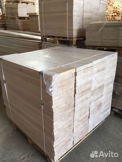 Комплектующие для лестниц. Балясины, ступени, щиты