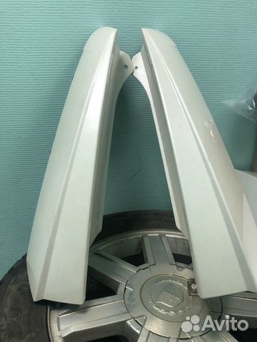 Накладки задние над фонарями для кадиллак эскалейд