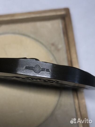 Памятная медаль xviii Олимпиады в Токио