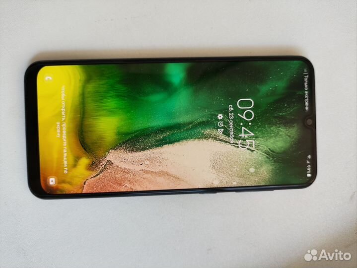 Samsung Galaxy A50, 4/64 ГБ