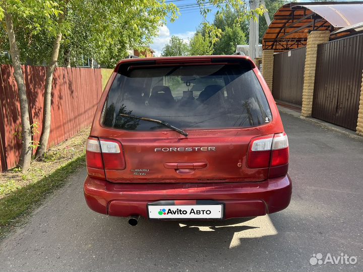 Subaru Forester 2.0 AT, 2001, 100 000 км