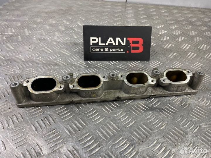 Коллектор впускной правый Land Rover Range Rover