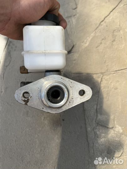 Главный тормозной цилиндр hyundai accent