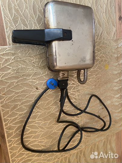 Вафельница СССР электрическая