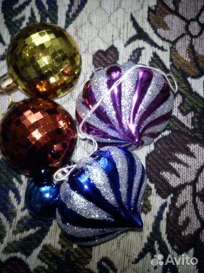 Ёлочные игрушки 12 штук + украшения