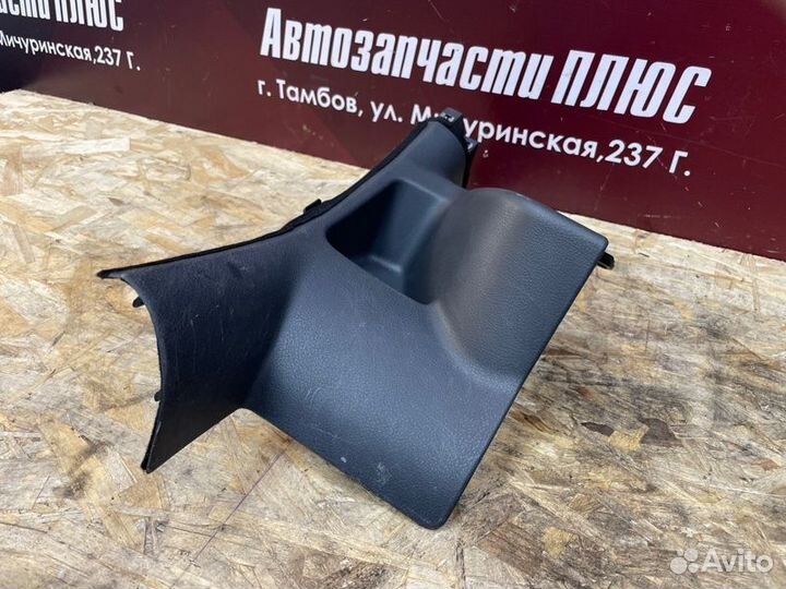 Накладка порога задняя правая LADA Vesta