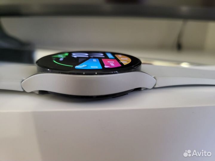 Умные часы Samsung galaxy watch 4