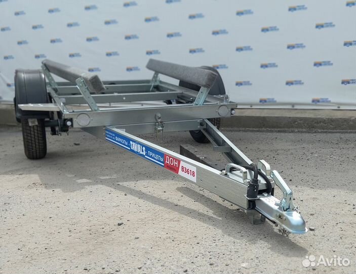 Лодочный прицеп В3618 самосвальный