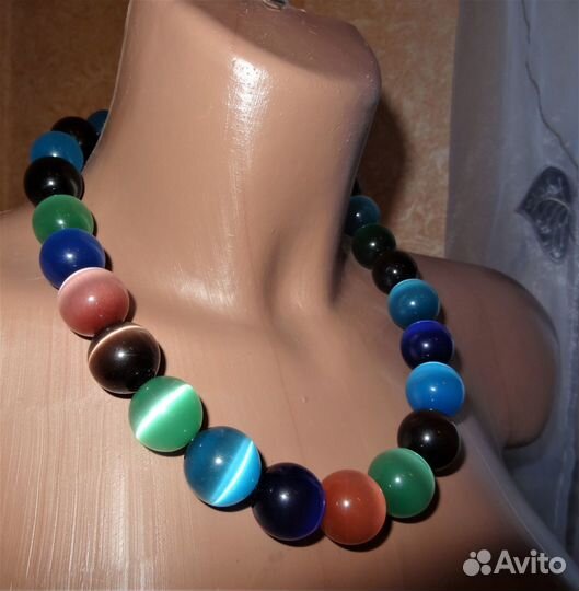 Бусы из кошачьего глаза