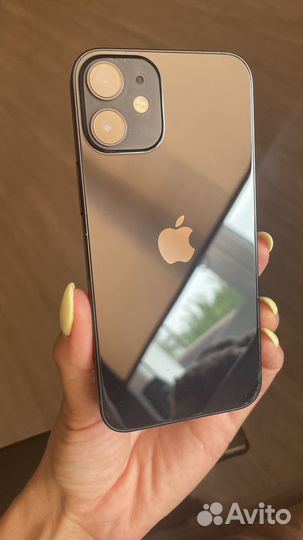 Телефон iPhone 12мини 64гб