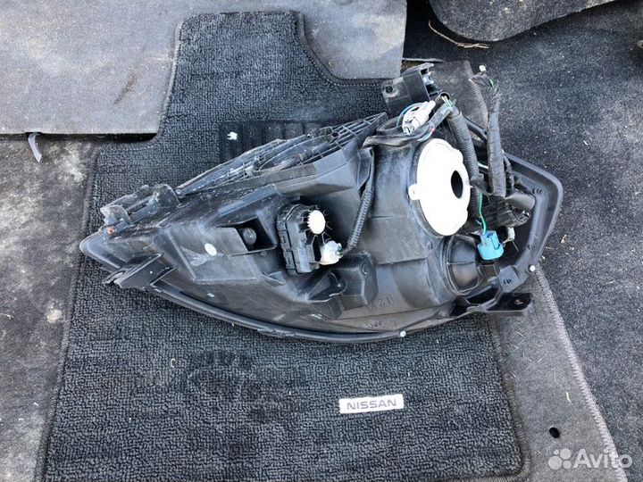 Фара передняя левая Nissan Teana J31