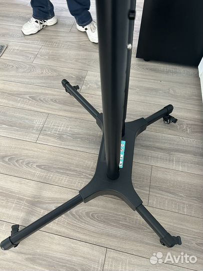 Стояка под тв