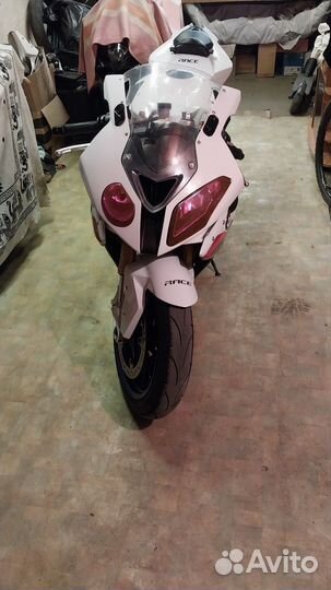 BMW S1000RR