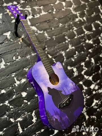 Гитара с чехлом