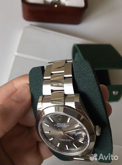 Rolex date just 41mm