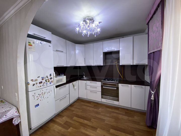 2-к. квартира, 45 м², 8/9 эт.