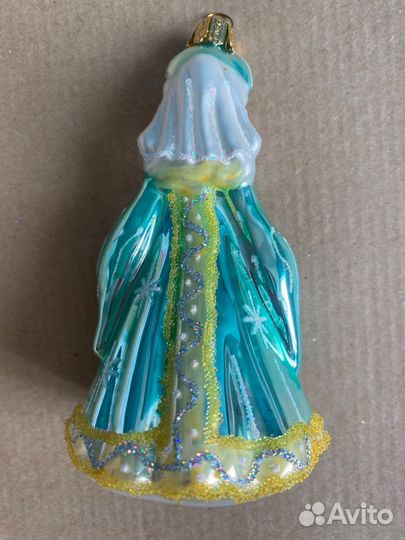 Елочные игрушка из стекла