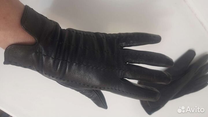 Перчатки женские кожаные новые 7.5