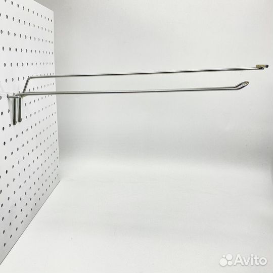 Крючок на перфорацию двойной с ценникодержателем