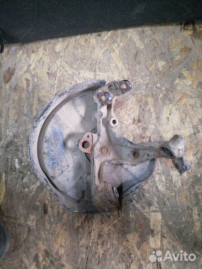 Ступица задняя правая Audi A4 B7 ALZ 2006