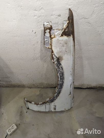 Крылья Toyota Corolla AE 91 перед