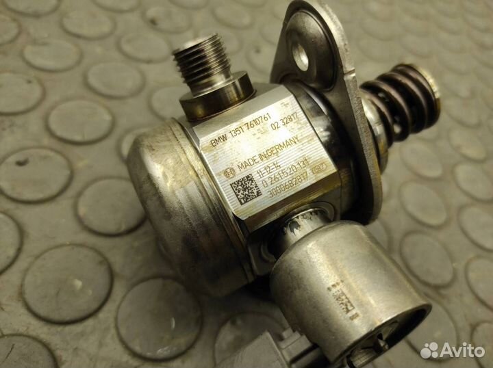 Насос топливный (тнвд) BMW 5-Series