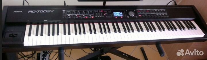 Синтезатор пианино Roland Rd-700 GX