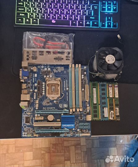 Материнская плата 1155