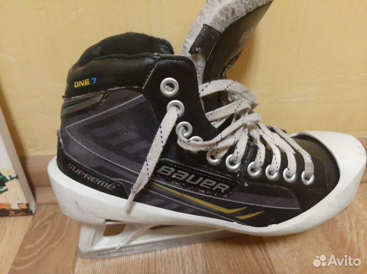 Вратарские коньки bauer one 7