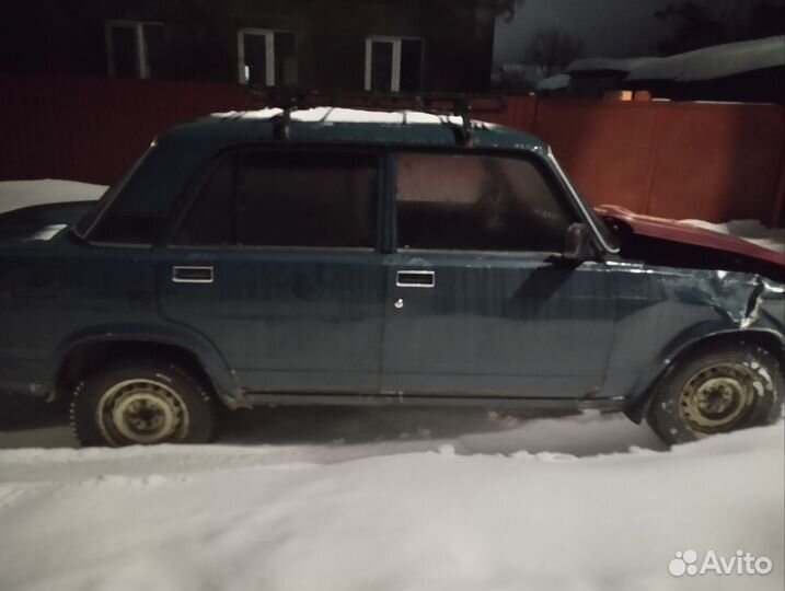 ВАЗ 2105 1.5 МТ, 2004, битый, 76 000 км