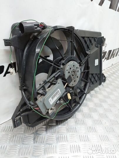 Диффузор вентилятора (кожух) Mazda 3 BK