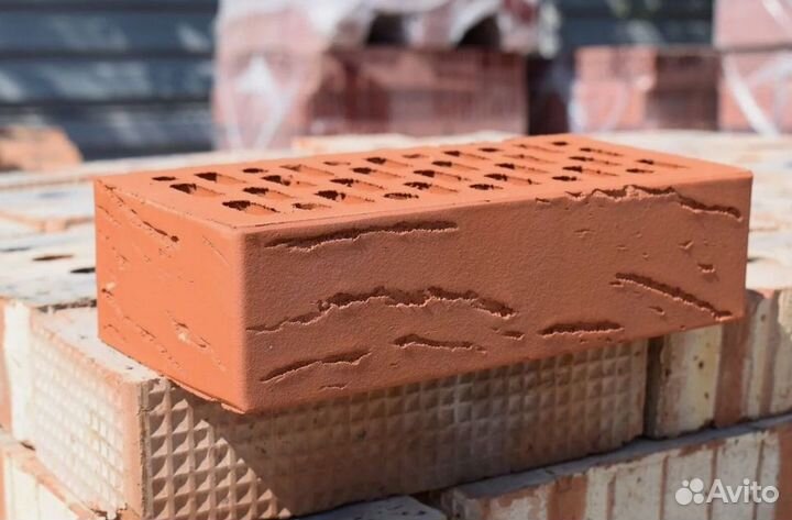 Кирпич красный одинарный пустотелый
