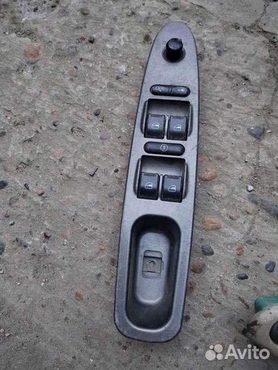Кнопки стеклоподъёмников Вортекс тинго т11