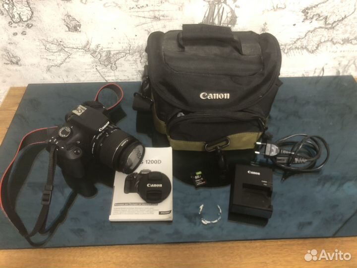 Зеркальный фотоаппарат canon 1200d