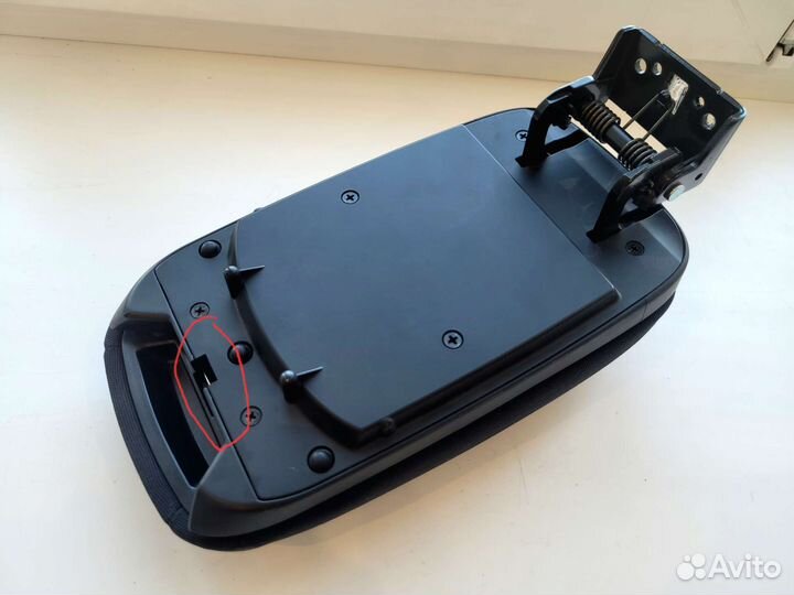 Подлокотник на hyundai solaris 2014