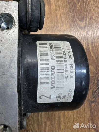 Блок ABS Volvo Xc90 внедорожник 2.9 2004