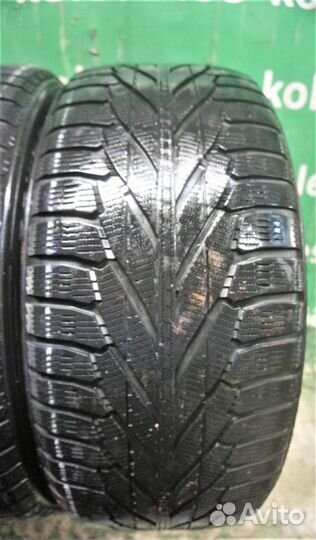 Nokian Tyres Hakkapeliitta R2 SUV 275/50 R20 113R