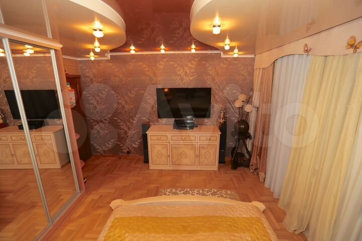 3-к. квартира, 109 м², 12/14 эт.