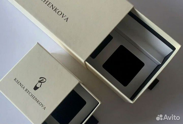 Коробки с ложементом оптом