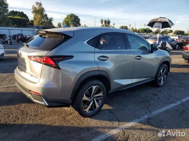 В разборе 2016 lexus NX 200T base