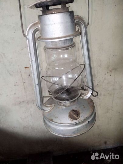 Керосиновая лампа