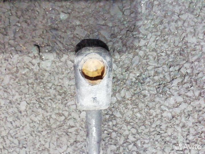 Амортизатор багажника Hyundai Tucson G4GC